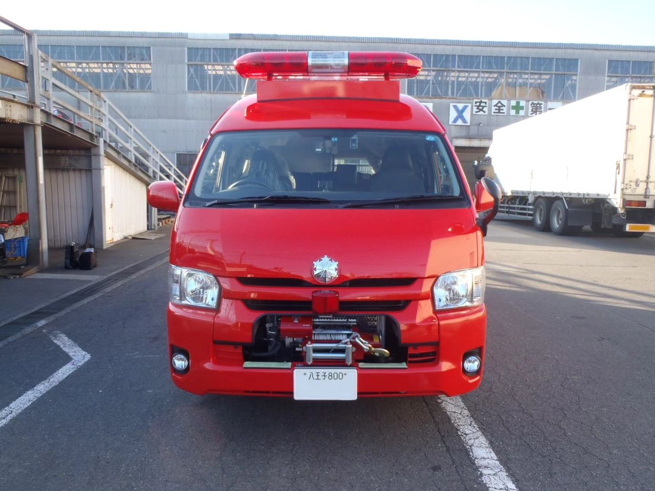 山岳救助車